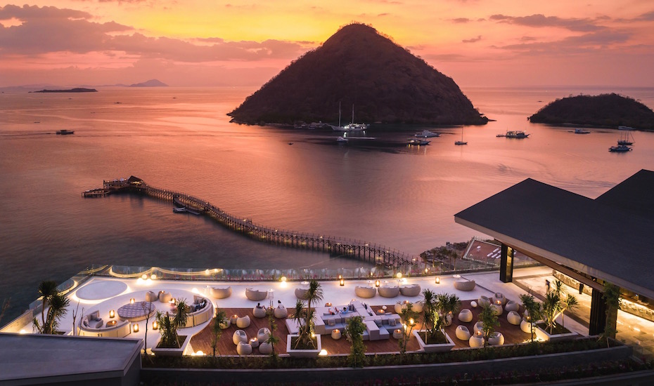 Explore Komodo country, AYANA style