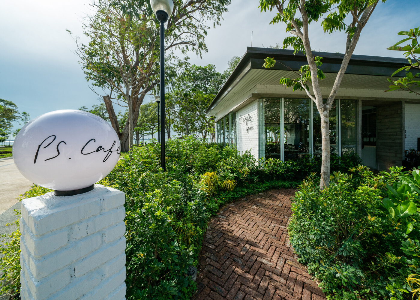 ps cafe east coast park