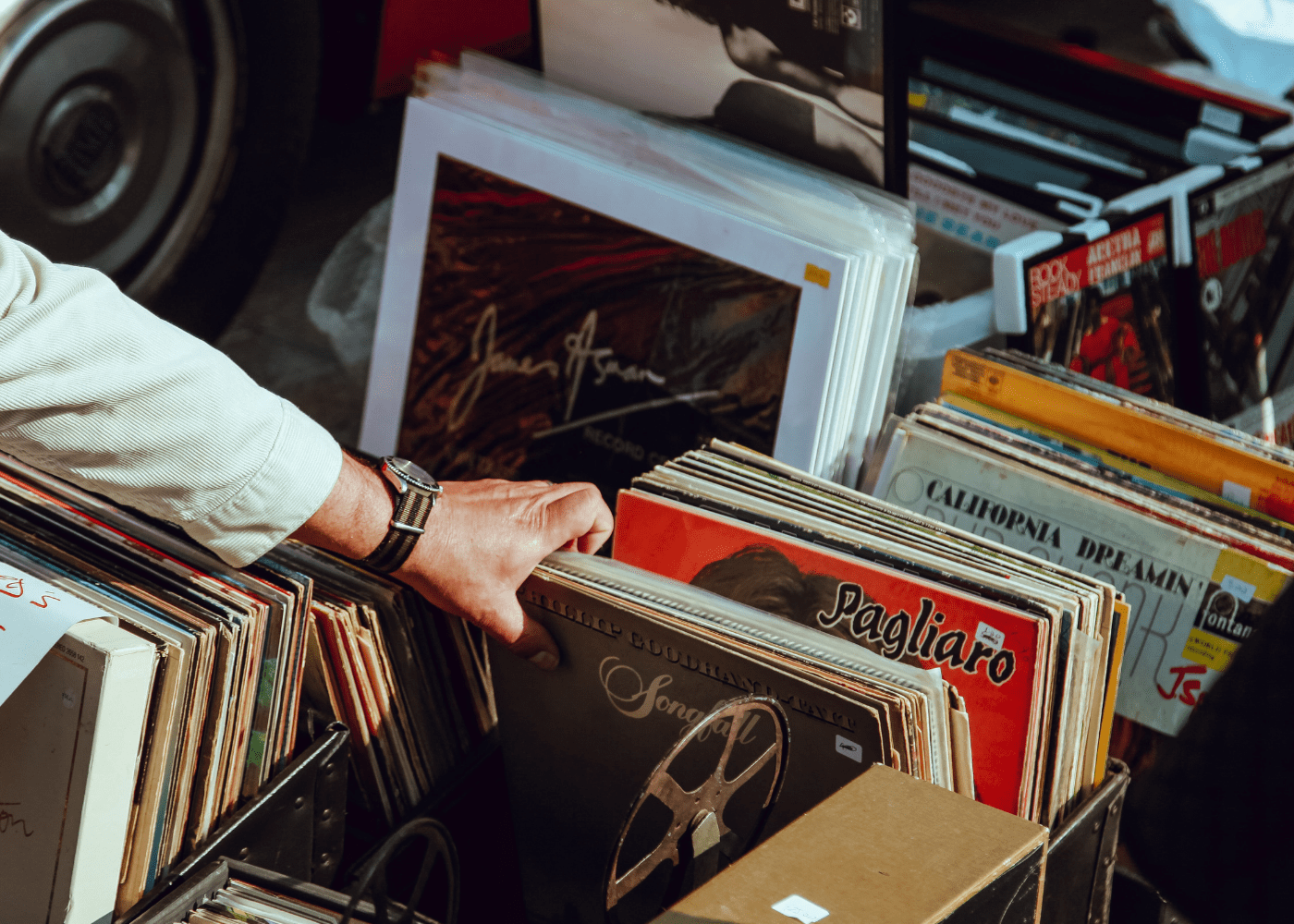 record stores in singapore | Clem Onojeghuo via Unsplash